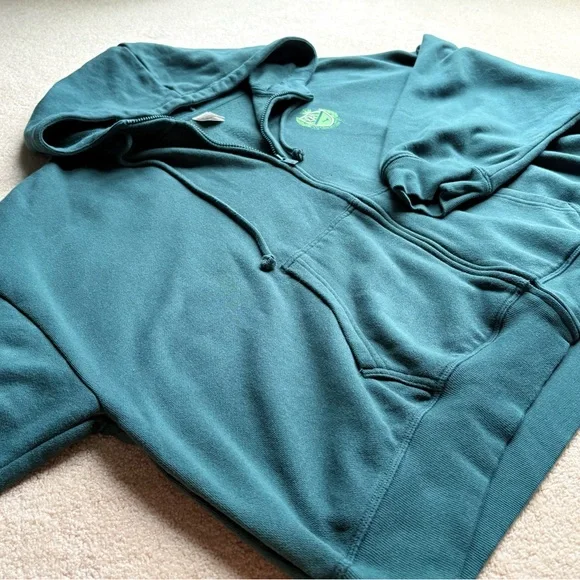 PINK Victoria's Secret Dark Green Crest Hoodie - Picture 5 of 6